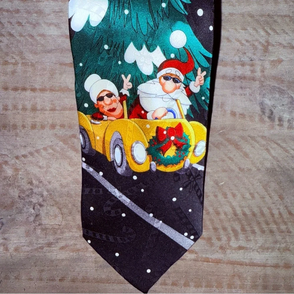 Hallmark Christmas Men's Handmade Tie with Mr. & Mrs. Claus in Classic Car